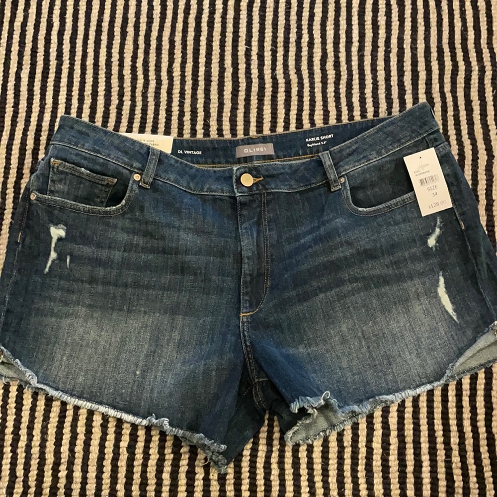 NWT DL1961 “Boyfriend” jean shorts.  Size 34.